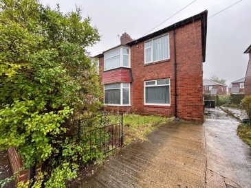 2 Bedroom upper flat to rent on Dene Crescent, Wallsend.