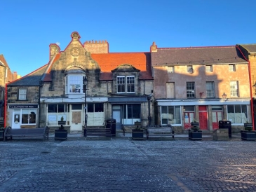 1 A-D Market Place, Alnwick, Northumberland